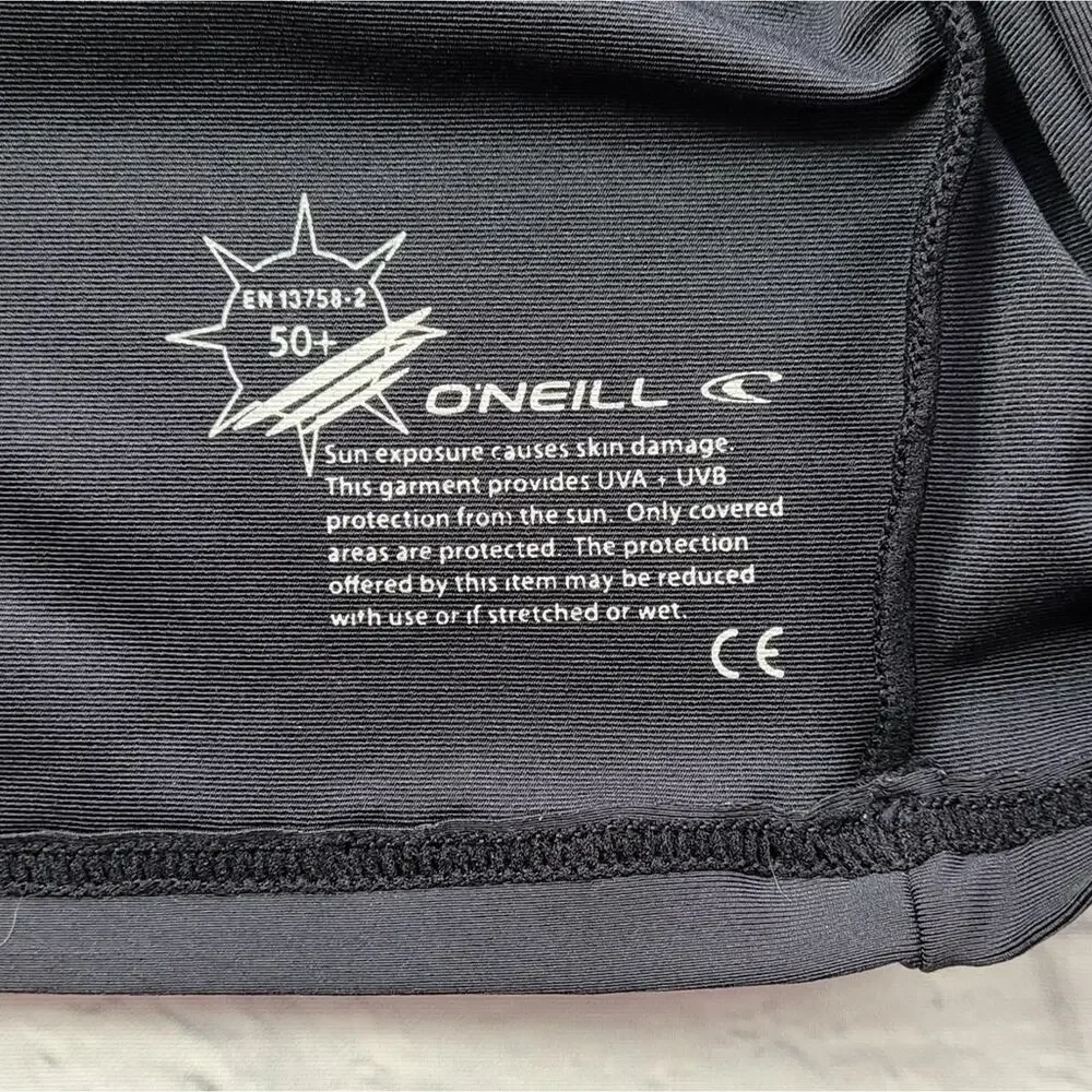 O'Neill Black Skins Rashguard size Medium